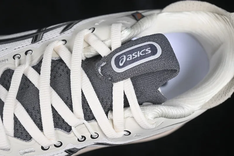 All categories Asics Asics series Asics Gel-Nimbus 28 Asics Gel-Nimbus 28 Asics retro breathable casual shoes cushioning men's wear-resistant running shoes 1011C032-100